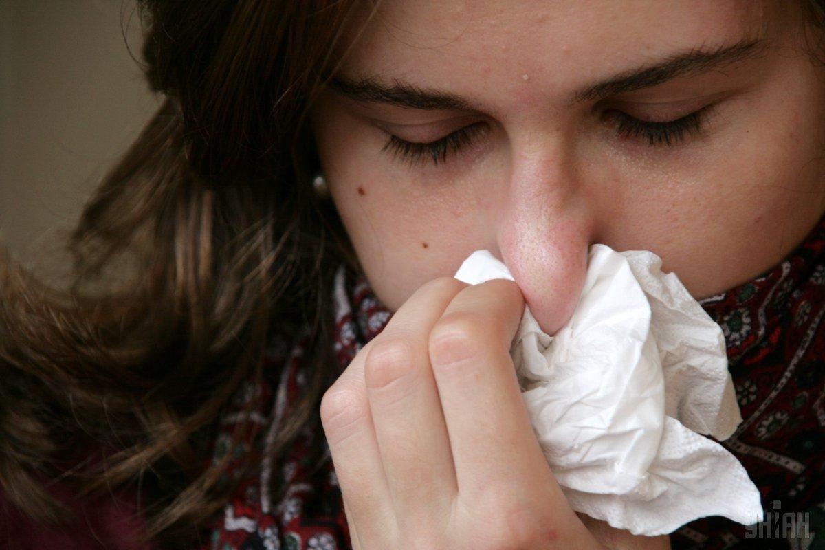 Медик зазначив, що в домашніх умовах складно чітко визначити, де грип, а де інша ГРВІ, і порадив звертатися до фахівців