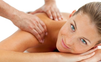 Плюс нетрадиційні види масажу: шиацу, стоун-терапія, тайський масаж