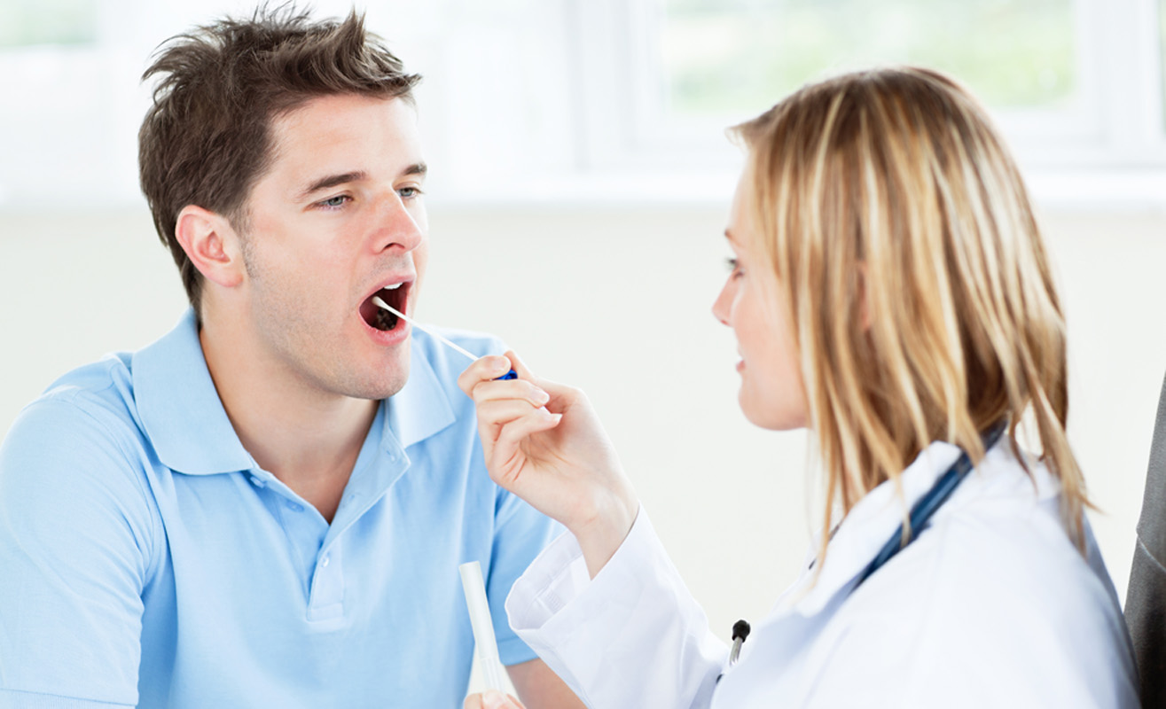 Симптоми постійної присутності слизу в горлі (гортані)