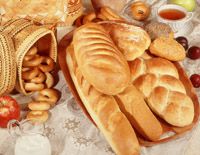 Наші предки були впевнені в тому, що хліб - дар Божий, але пекли вони його аж ніяк не так, як зараз