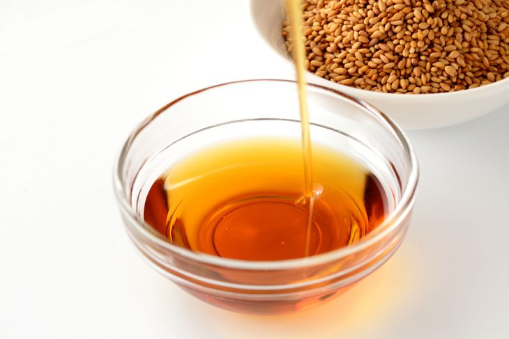 Кунжутне масло, яке називають ще сезамовим (кунжут має другу назву «сезам»), раніше вважалося делікатесним