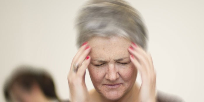 м'язова слабкість;   сонливість при хронічному безсонні;   підвищення діастолічного і   систолічного тиску   ;   сильне запаморочення;   нудота з нападами блювоти