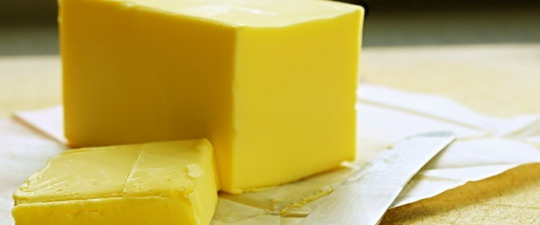 Молочний соус (бешамель), гострі соуси і прянощі виключаються