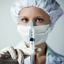 Щоб звести до мінімуму виникнення побічних ефектів після щеплення від дифтерії у дітей, слід знати, як доглядати за місцем проколу