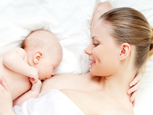 Про які-небудь порушення в здоров'ї жінки може свідчити мазня, що з'являється регулярно замість повноцінної менструації