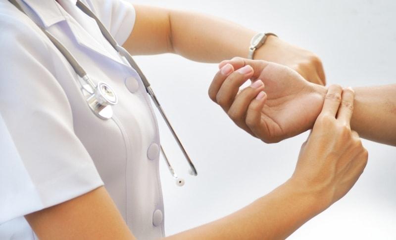 Індивідуальний нормальний пульс у здорових людей формується виходячи з особливостей організму - внутрішніх чинників