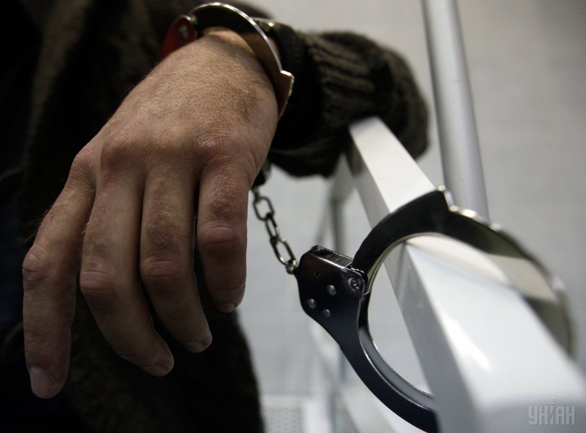 Їхніми клієнтами були понад 15 комунальних медичних установ, серед яких дитячі лікарні, пологові будинки