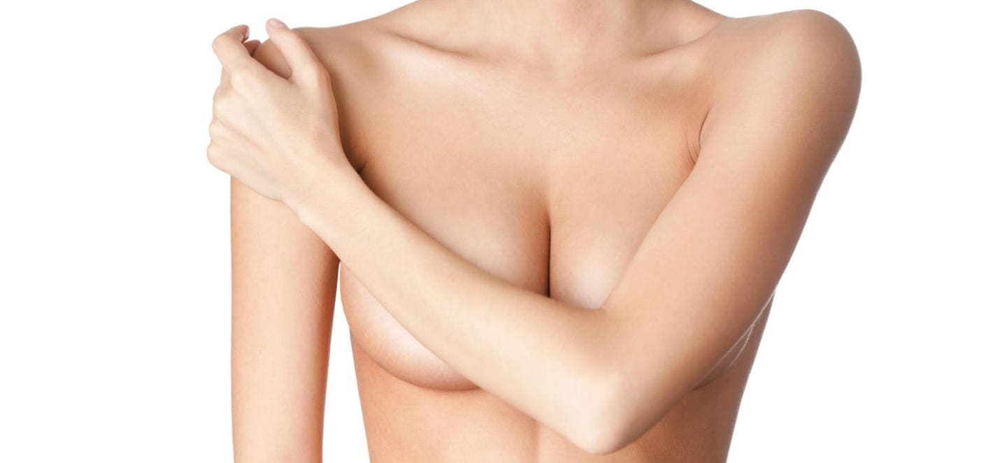 Зовнішній вигляд грудей буде максимально наближений до природного, а видалення пухлини - пов'язане з набагато меншим стресом для жінки і дозволить швидше влитися в звичний спосіб життя