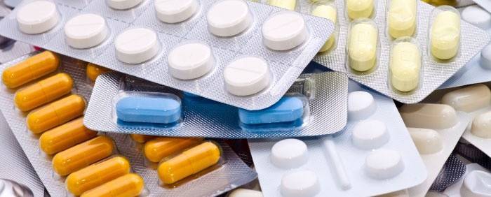 Медикаментозне лікування: таблетки, ліки і уколи