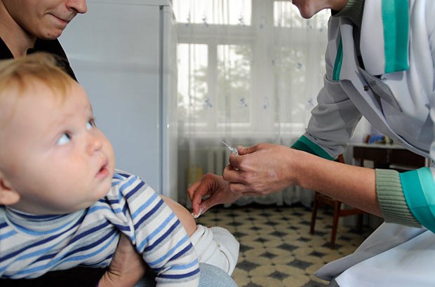 Інформація про такі випадки, звичайно, впливає на рішення батьків не вакцинувати дитину