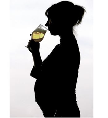 Алкоголь ушкоджує статеві і репродуктивні функції у жінок